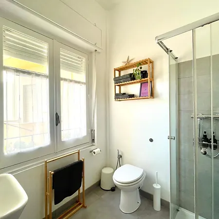 Domus Eura - Locazione Turistica Guest house Cagliari