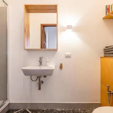 Pensjonat Domus Eura - Locazione Turistica 3*