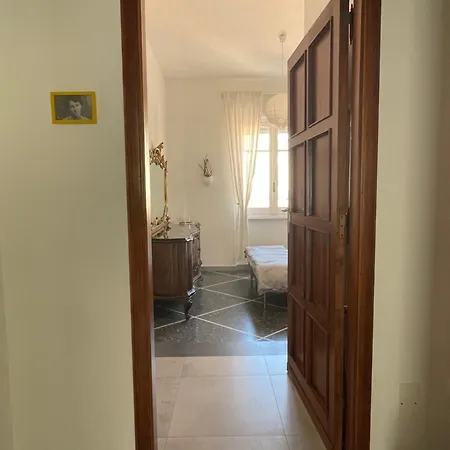 Pensjonat Domus Eura - Locazione Turistica 3*